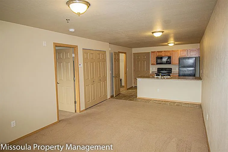 Tyson Vance Apartments — Photo 3