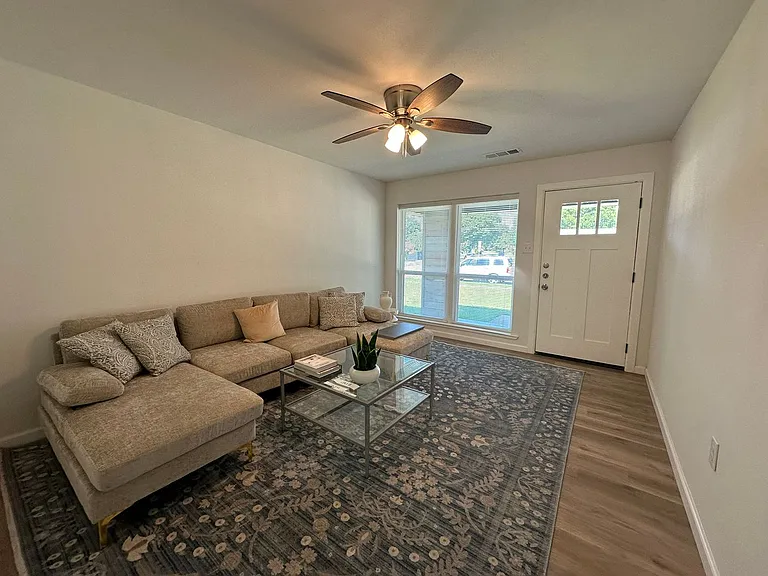 509 Dover Dr — Photo 7
