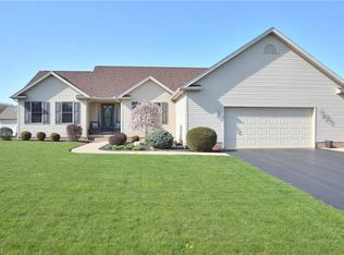 836 Mayfield Dr, Youngstown, OH