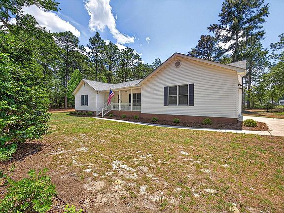 2nd image of 614 Longs Pond Rd