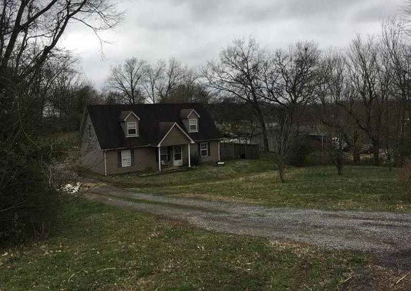 2nd image of 106 Knob Creek Rd
