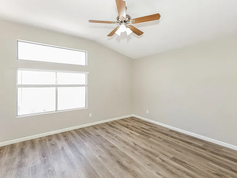 6939 Wineberry Dr — Photo 9