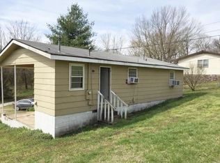 1005 E Bunn Ave, Harrison, AR 72601