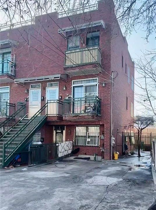 1st image of 1476 67th St APT 1