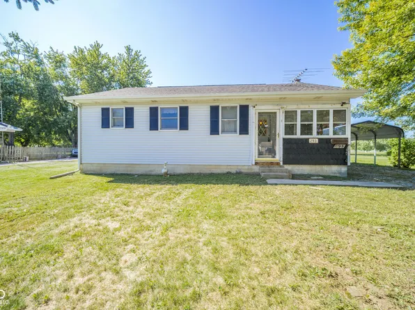 293 N Hillsboro Rd, New Castle, IN 47362
