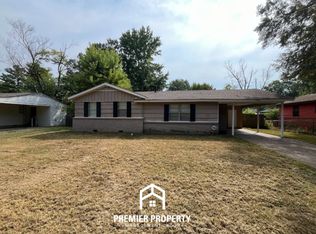 5580 Lochinvar Rd, Memphis, TN 38116