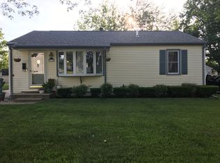 37 Medial Dr, Decatur, IL 62521