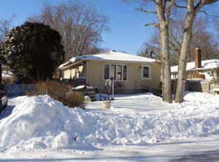 36 Gores Dr, Mastic, NY 11950