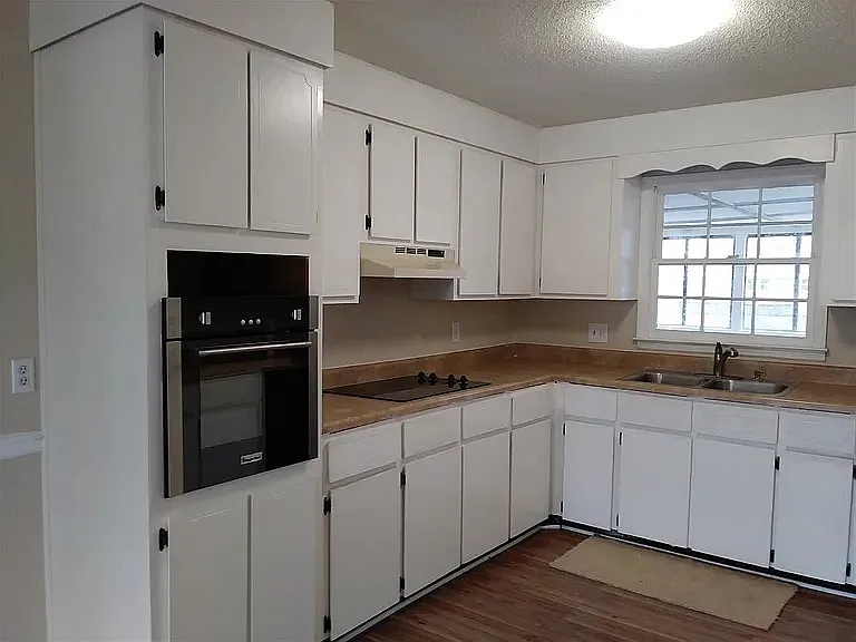 307 Cornell Dr — Photo 6