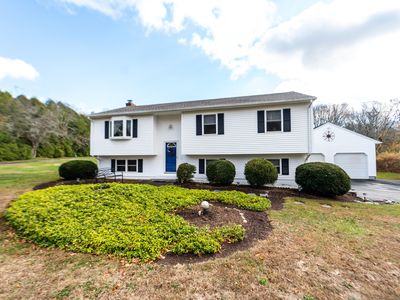 496 Boston Post Road, East Lyme, CT, 06333