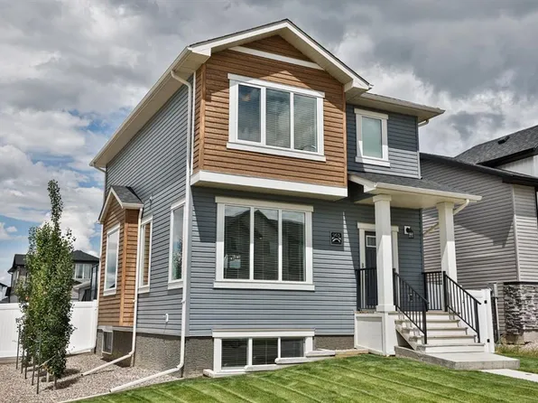 963 S 40th Ave N, Lethbridge, AB T1H 7G9