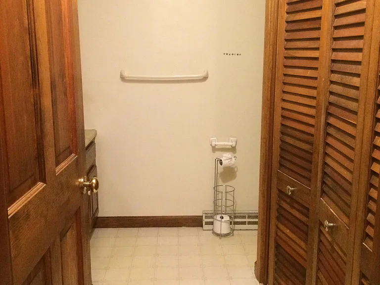 Full Bath