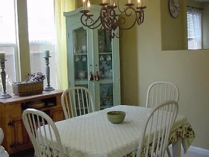 3152 Mills Dr — Photo 3