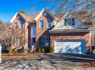 5252 Pinehall Wynd, Raleigh, NC 27604