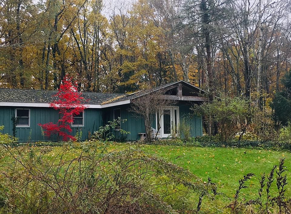 1st image of 4595 Webberdale Dr
