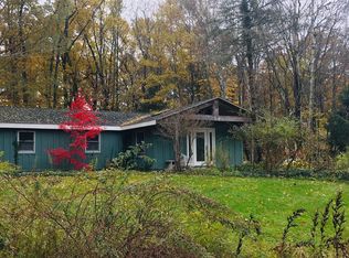 4595 Webberdale Dr, Holly, MI 48442