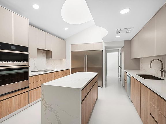 4th image of 7540 Los Pinos Blvd