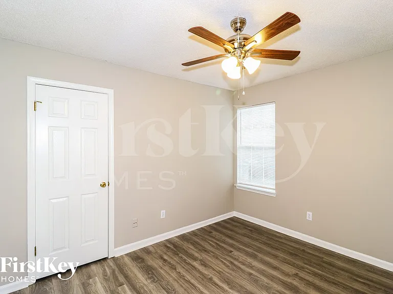 9238 Fletcher Wood Dr — Photo 11