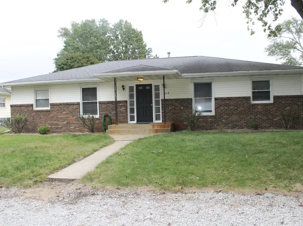 1113 Carnation St SE, Demotte, IN 46310