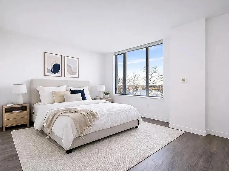 1524 Sheepshead Bay Rd #19F — Photo 2
