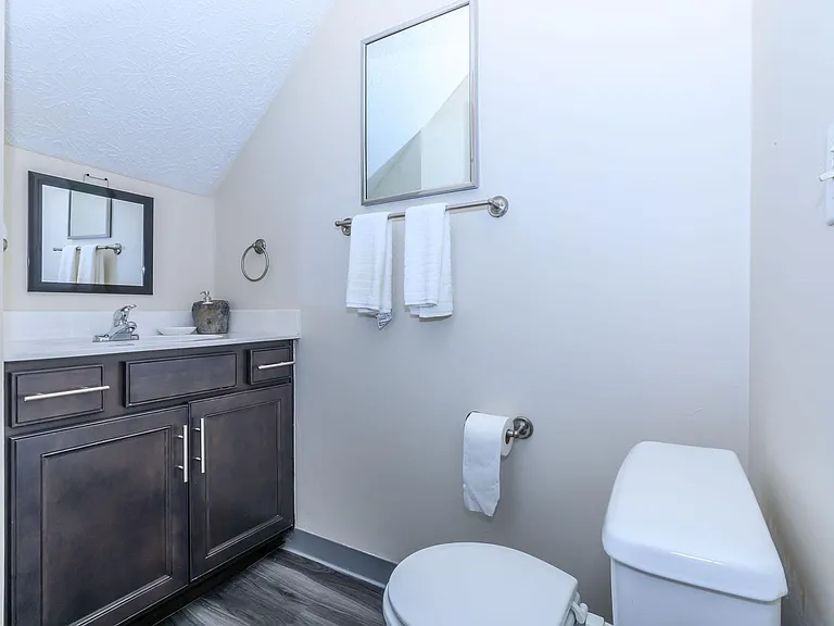 Park Club Townhomes — Photo 33