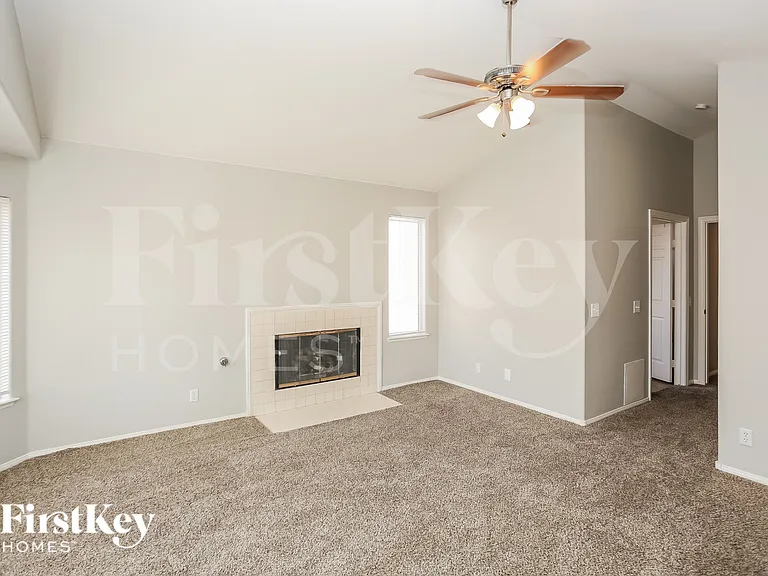 7841 Cocoa Beach Cir — Photo 4