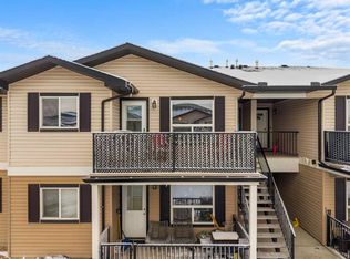 8 S Bayside Pl #407, Strathmore, AB T1P0E1