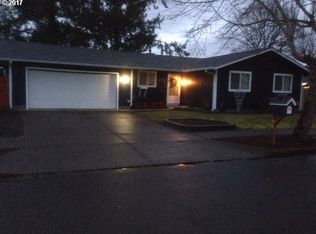 694 56th St, Springfield, OR 97478