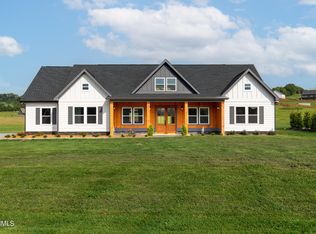 9541 Gunnies Dr., Kodak, TN 37764