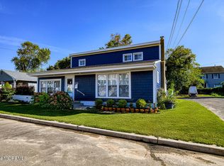 126 Inskip Ave, Ocean Grove, NJ 07756