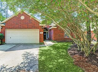 58 S Willow Point Cir, Spring, TX 77382
