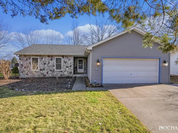 306 Liberty St, Yorkville, IL 60560