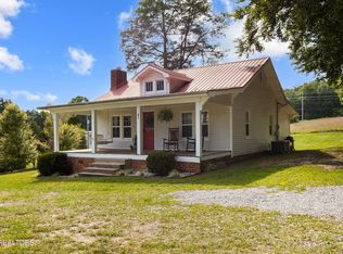 471 Sinking Springs Rd, Clinton, TN 37716