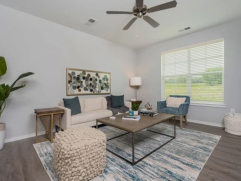 Echo Ridge Apartments — Photo 7