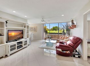 1611 Bridgewood Dr, Boca Raton, FL 33434