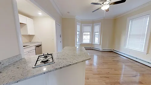 67 Walden St #1F Photo 1