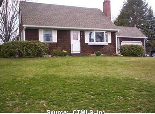 15 Arrow St, Enfield, CT 06082