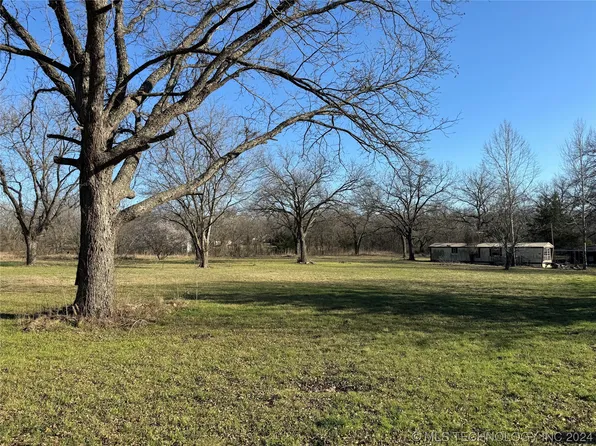 12119 Anson Dr, Marietta, OK 73448