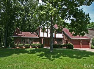 1403 W Grandridge Dr, Dunlap, IL 61525