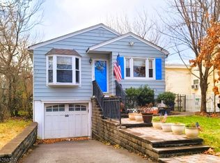 43 Wenonah Ave, Lake Hiawatha, NJ 07034