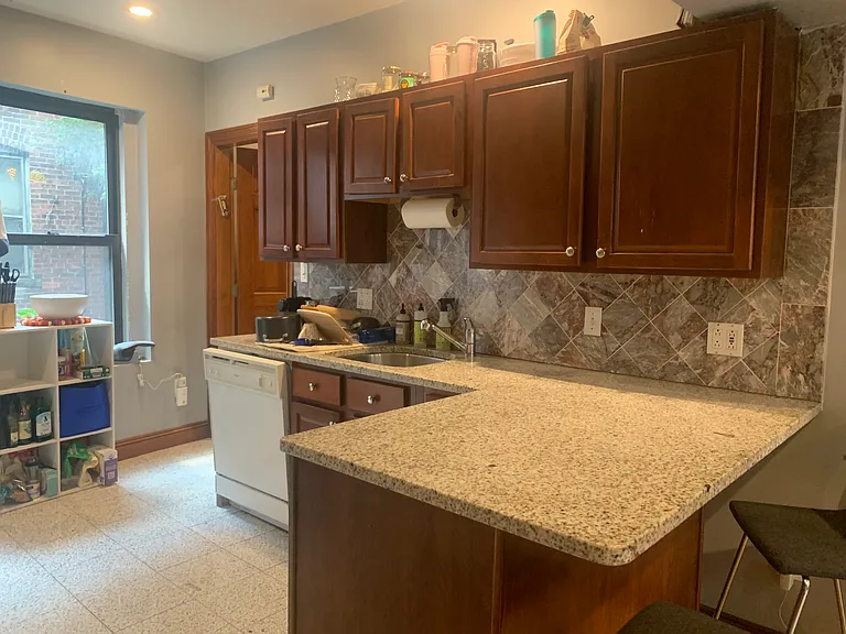 37 Sheafe St #4 — Photo 6