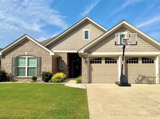 9243 Crescent Lodge Cir, Pike Road, AL 36064