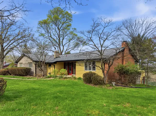 11 Highland Dr, Pittsburgh, PA 15202