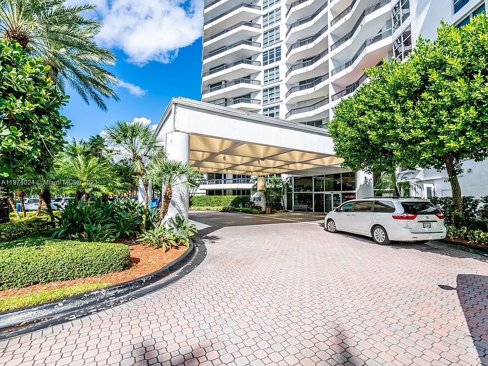 1st image of 19195 Mystic Pointe Dr APT 1504