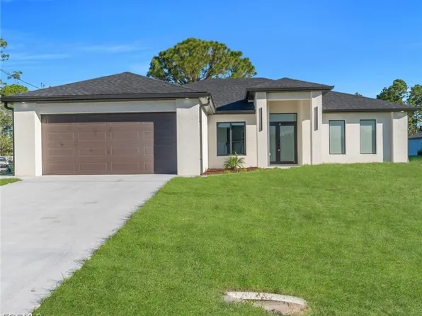 414 Pinehurst Ave, Lehigh Acres, FL 33974