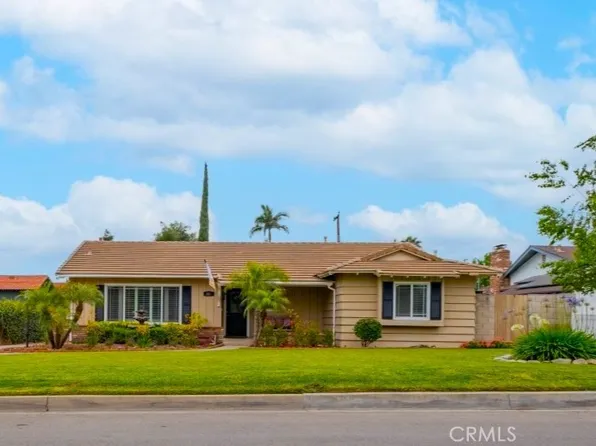 321 Humphreys Way, Glendora, CA 91741