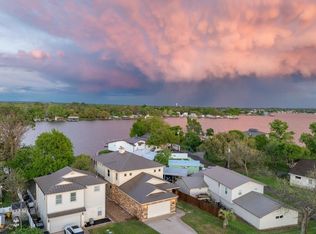 131 Princess Dr, Sunrise Beach, TX 78643