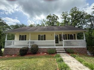 183 Mink Xing, Daniels, WV 25832