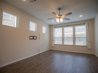 3415 Avondale View Dr, Houston, TX 77025