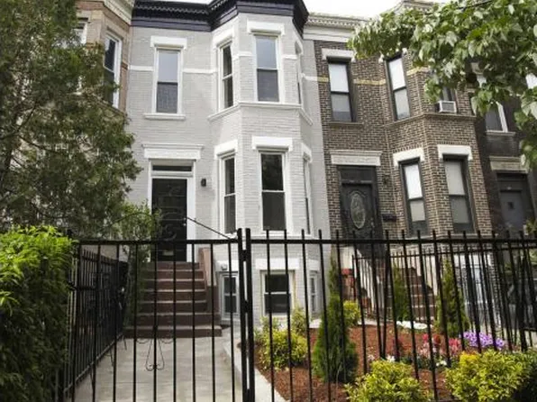 281 Empire Boulevard image 1 of 33